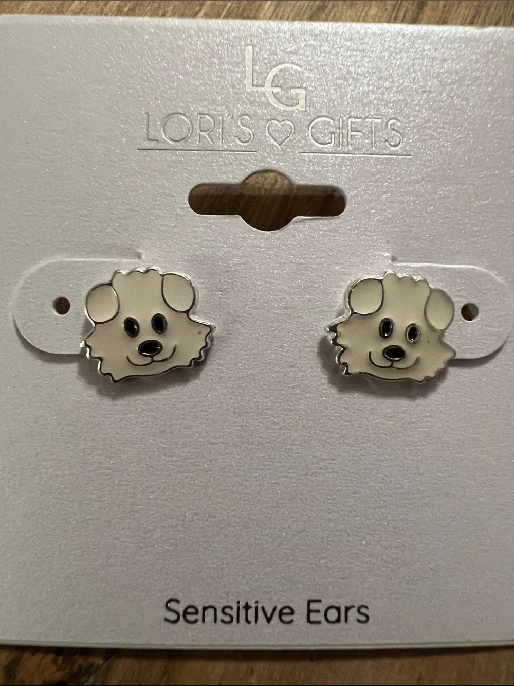 3/$18 LG Dog Face Enamel Stud Earrings - Cream & Black Lot 2155